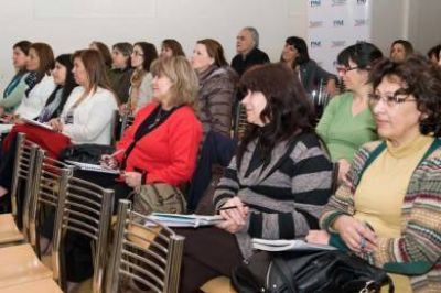 Se realiz� la segunda conferencia magistral del ciclo "Ser Director 2013"