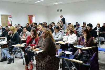 UNDAV dio comienzo al Plan FINES para el colectivo Trans