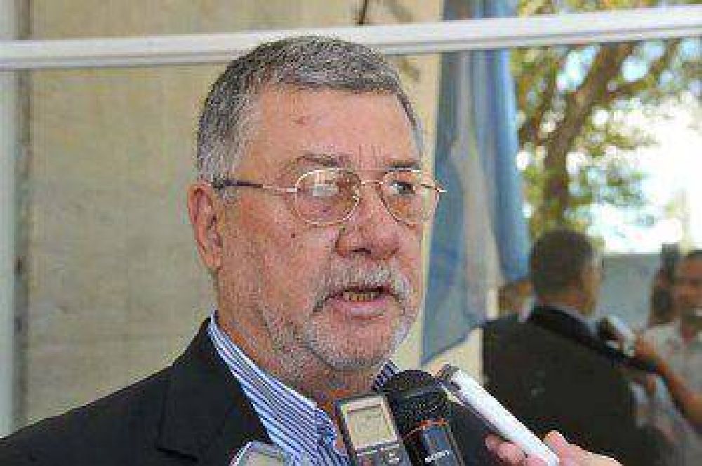 �DAS NEVES QUE ES LA M�S ALTA EXPRESI�N DEL AUTORITARISMO�, AFIRM� MEZA EVANS