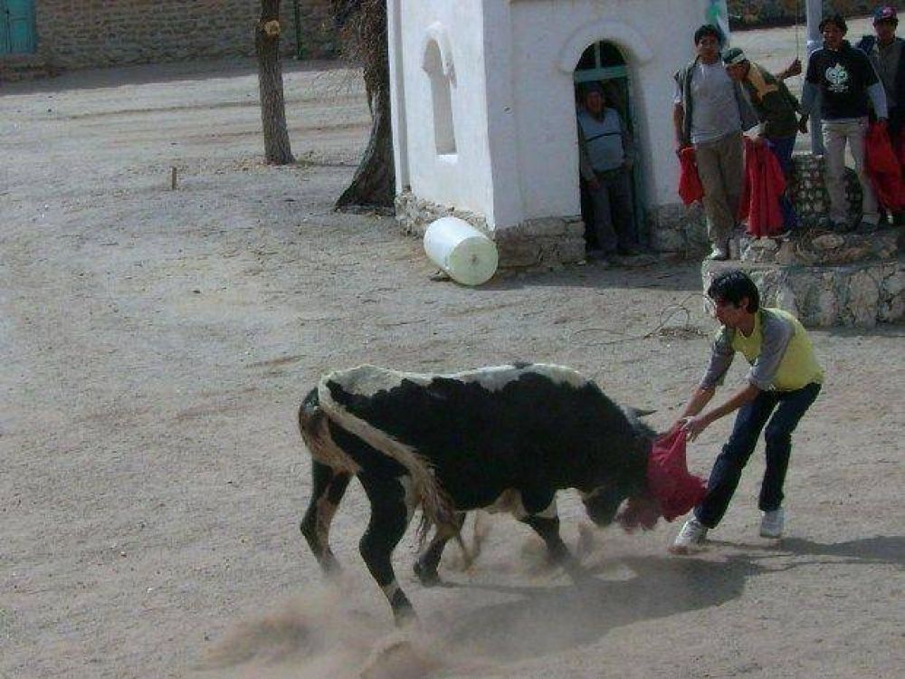 Todo listo en Casabindo para "Toreo de la Vincha"