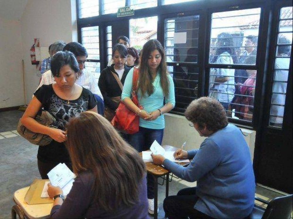 Capacitaciones a autoridades de mesa
