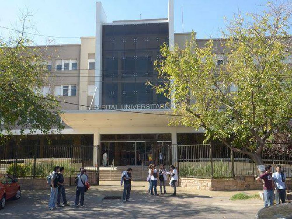 Egresados de la UNCuyo tendr�n 30% de descuento en hospital Universitario