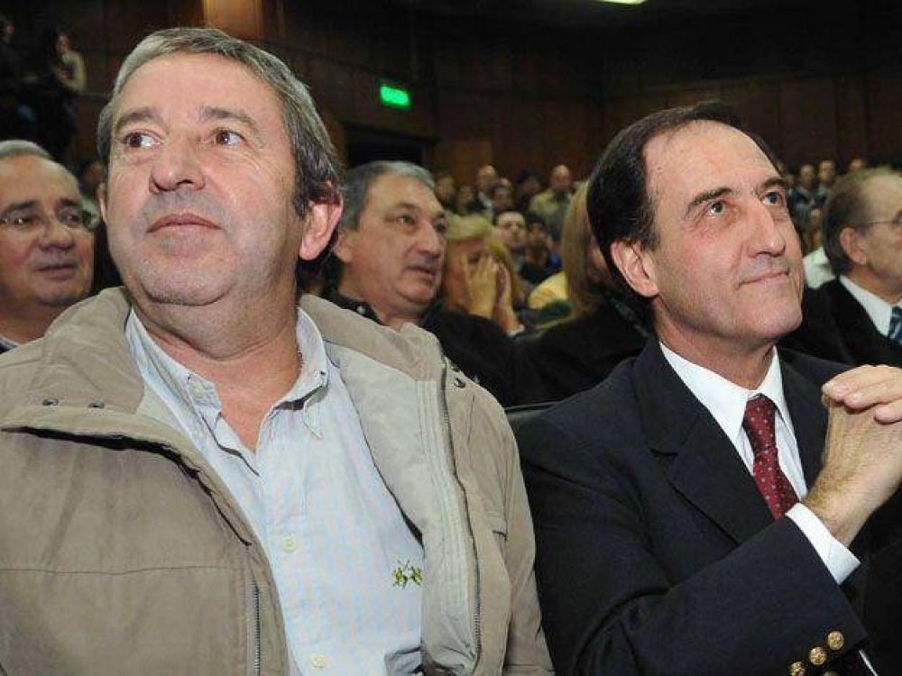 Cobos e Iglesias suspendieron sus campa�as por la tragedia de Rosario
