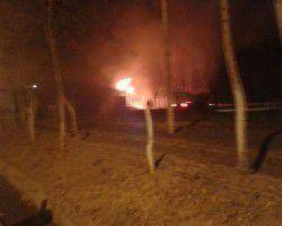 Otra vez J�chal: se incendi� un ca�averal y Bomberos trabaja para evitar que se extienda a zonas pobladas