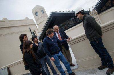 �La obra en la vieja terminal de �mnibus es posible por el apoyo de los vecinos�