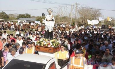 A San Cayetano, el trabajo y el pan se le pide, pero tambi�n se le agradece con fe