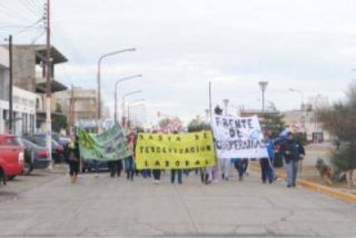 Las cooperativas de la salud marcharon pidiendo por pase a planta