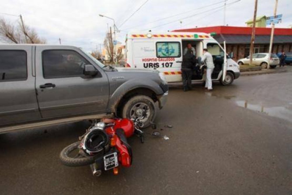 Motociclista herido tras fuerte accidente de tr�nsito