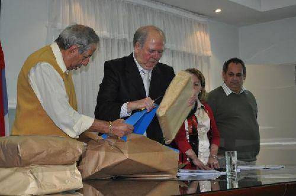Tres empresas interesadas en realizar la obra de acceso al Cerro Monje 