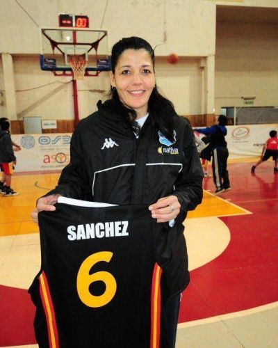 Una capitana de buena cepa visit� San Luis