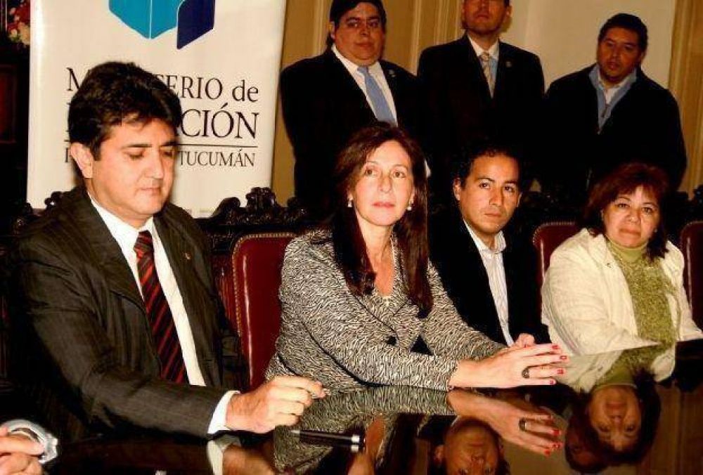 La Universidad Tecnol�gica dictar� carreras en escuelas del interior