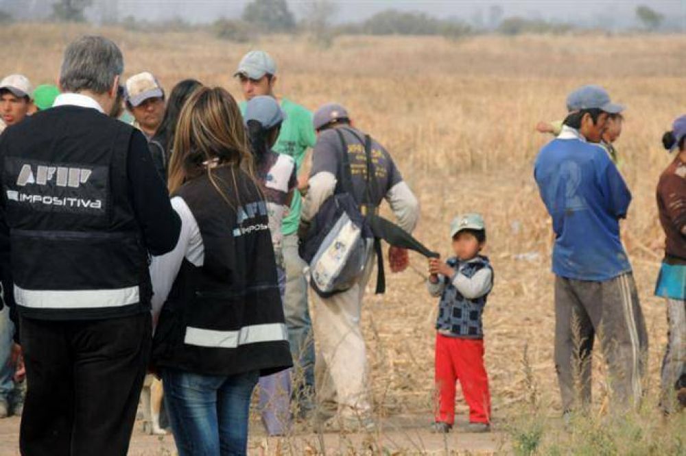 Detectan trabajo esclavo de ni�os en un horno ladrillero de C�rdoba
