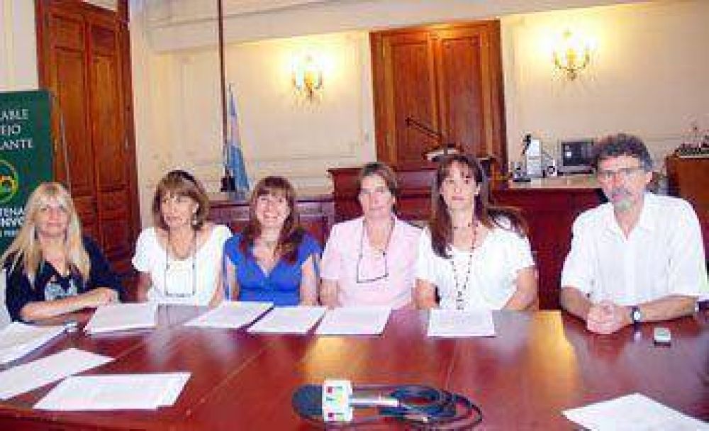 Felicitaciones a Red Infancia Robada Pergamino 	  