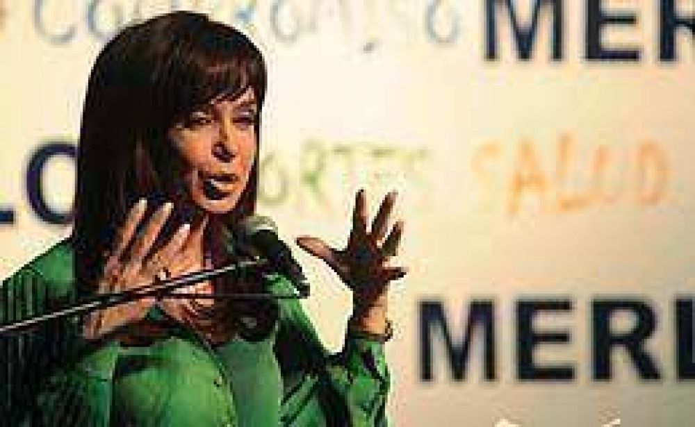 Crispada, la Presidente asegur�: "Voy a dejar lo que tengo y lo que no tengo para defender las conquistas" 