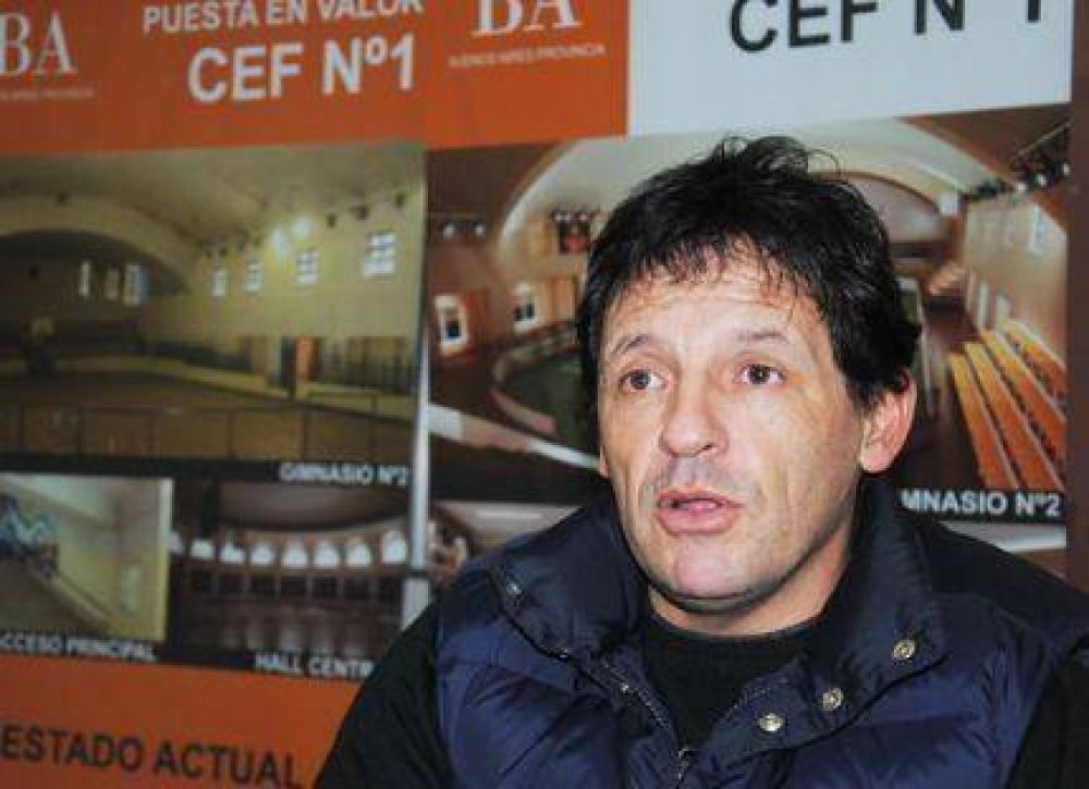 Curuchet: �Los valores son esenciales para la democracia�