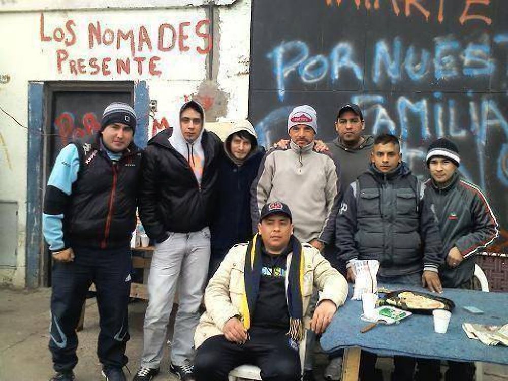 Los Trabajadores de Alfa Racks siguen resistiendo