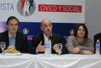 Albertito y Tato convocaron a los vecinos a votar ''la oposici�n con propuestas''