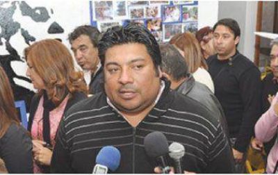 El�as mostr� preocupaci�n por traslado de Milkaut