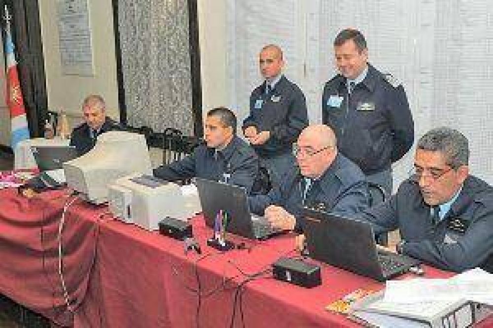 Comando Electoral: fuerte operativo para custodiar las elecciones Paso