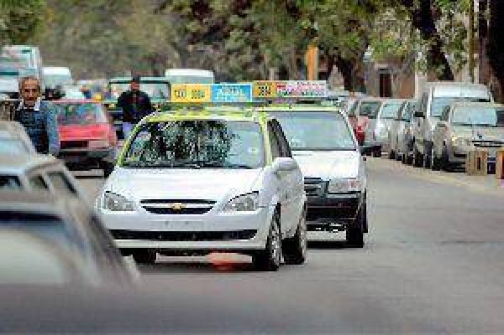 Habilitar�n m�s cuadras para paliar los problemas del estacionamiento en el centro