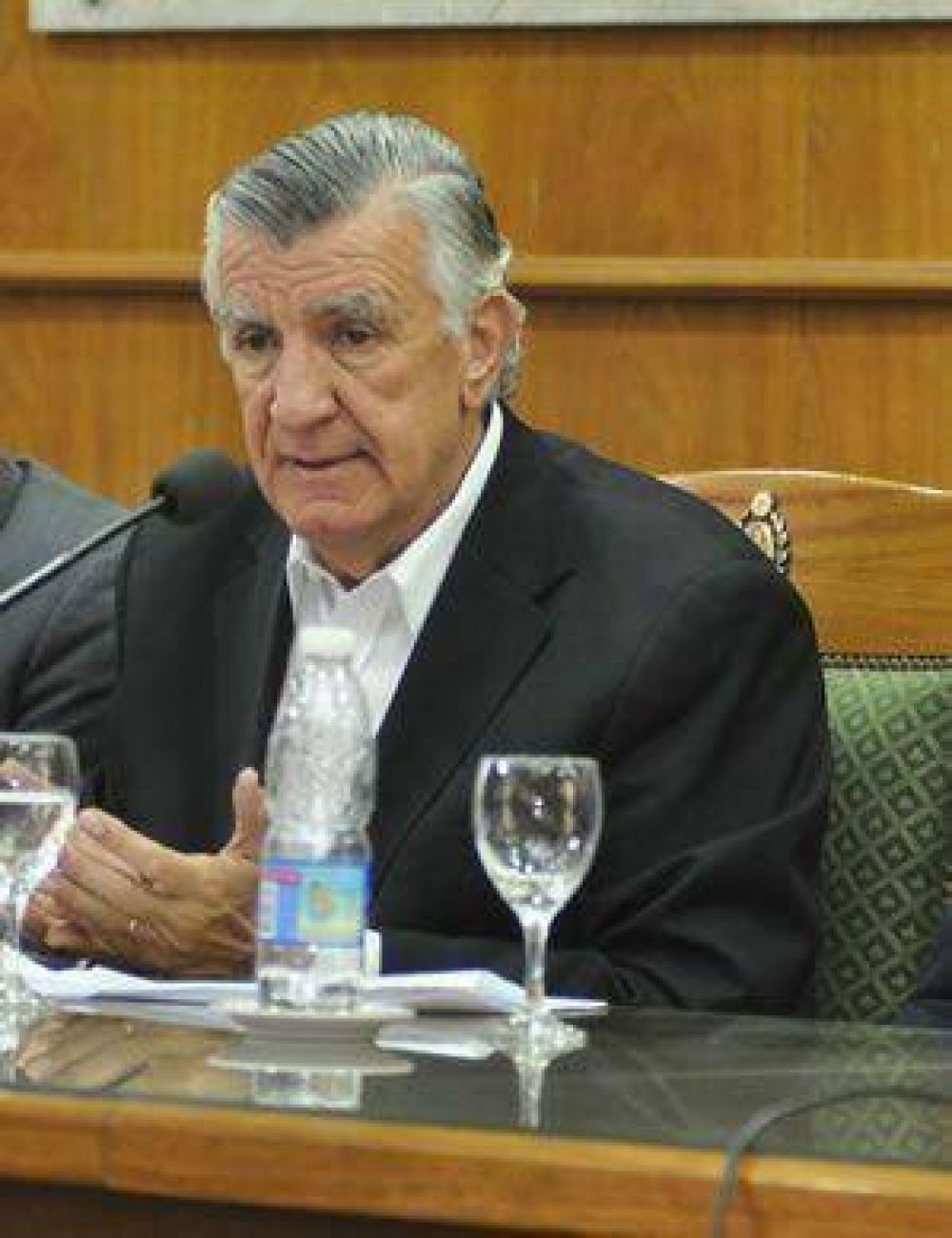  Buscan que Cristina presencie la firma