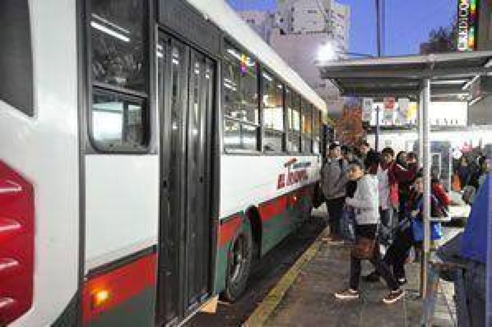  Moderna tecnolog�a para las paradas de colectivos