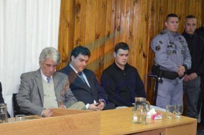 Torturas: Los polic�as G�mez y Maggieri fueron condenados a 8 a�os de prisi�n Destacado