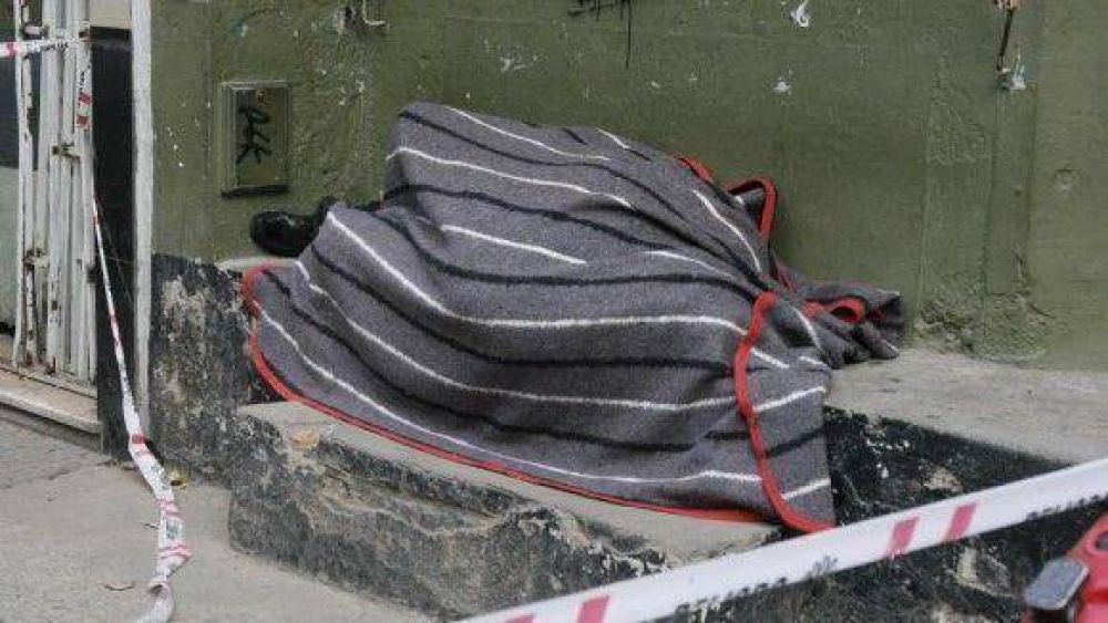 Fin del paro en el Banco Naci�n tras la muerte de un jubilado
