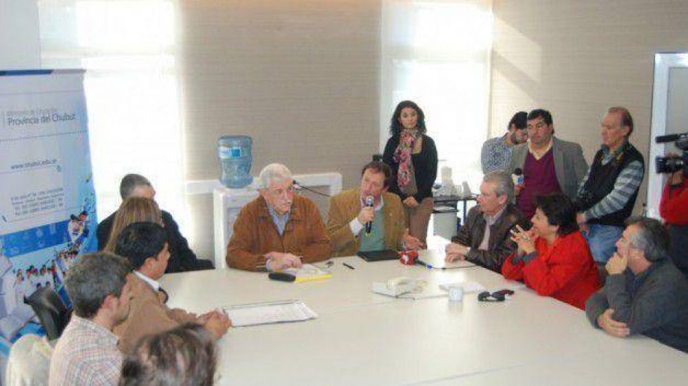 Los docentes de la provincia se suman al programa �Nuestro Hogar�