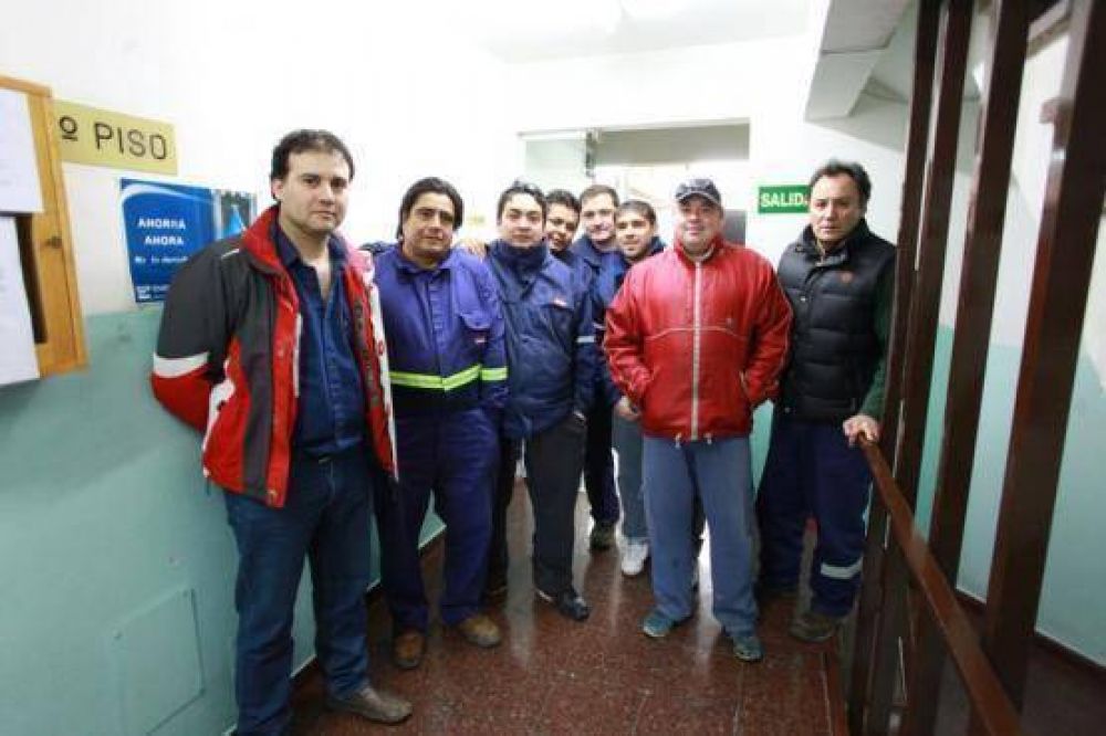 Trabajadores de planta piden mejora salarial y representatividad gremial