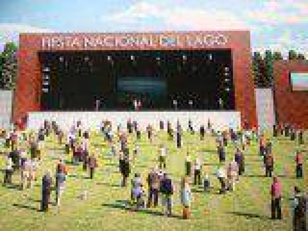 Belloni puso en marcha la primera etapa de la construcci�n del Anfiteatro del Bosque