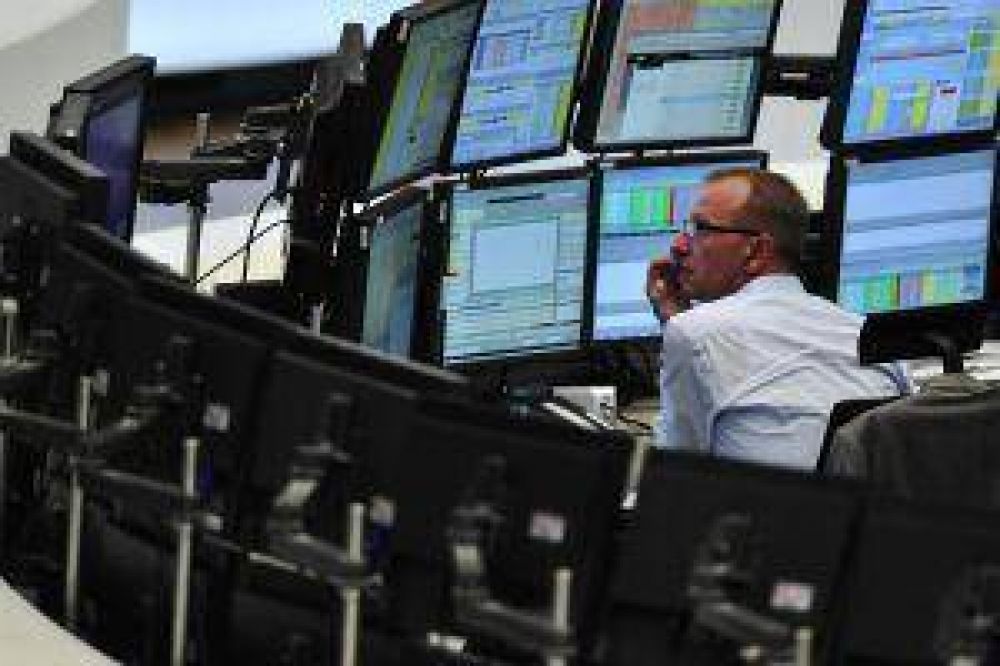Bolsas europeas bajan en el cierre de la semana