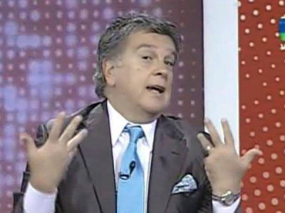 Ventura: "No sab�a qu� iba a pasar con Maradona, en los c�digos de barrio vale todo"