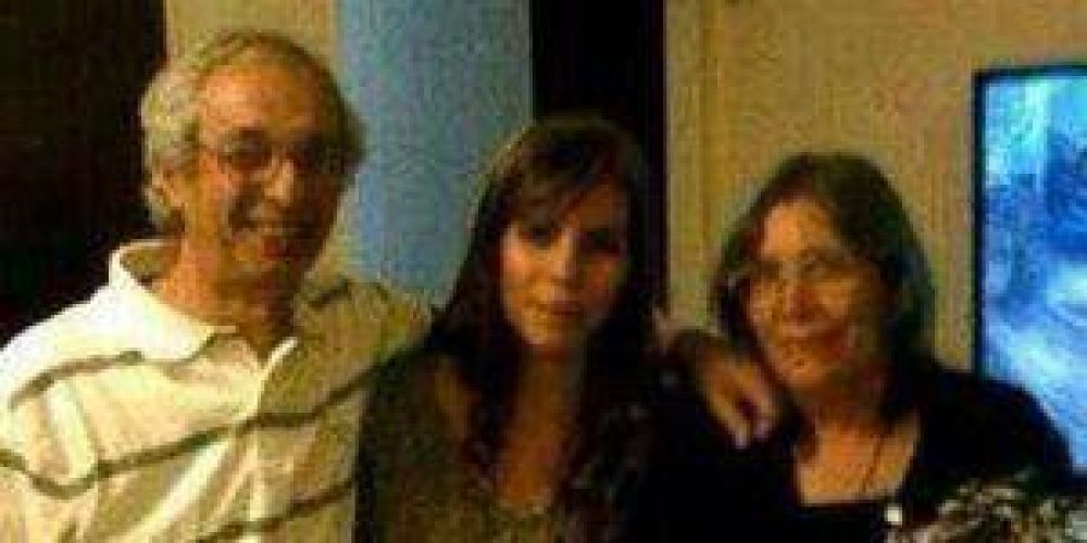 Funcionaria perdi� a su padre y tiene a su madre desaparecida