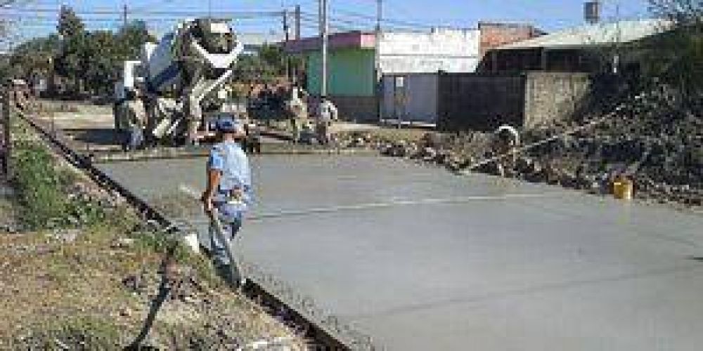 Avanza la obra de pavimentaci�n del barrio San Juan Bautista