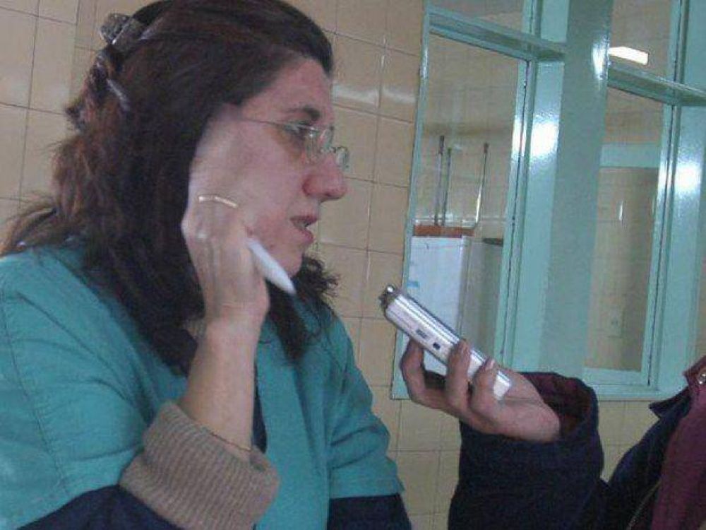 Contin�a grave el beb� atendido por un curandero