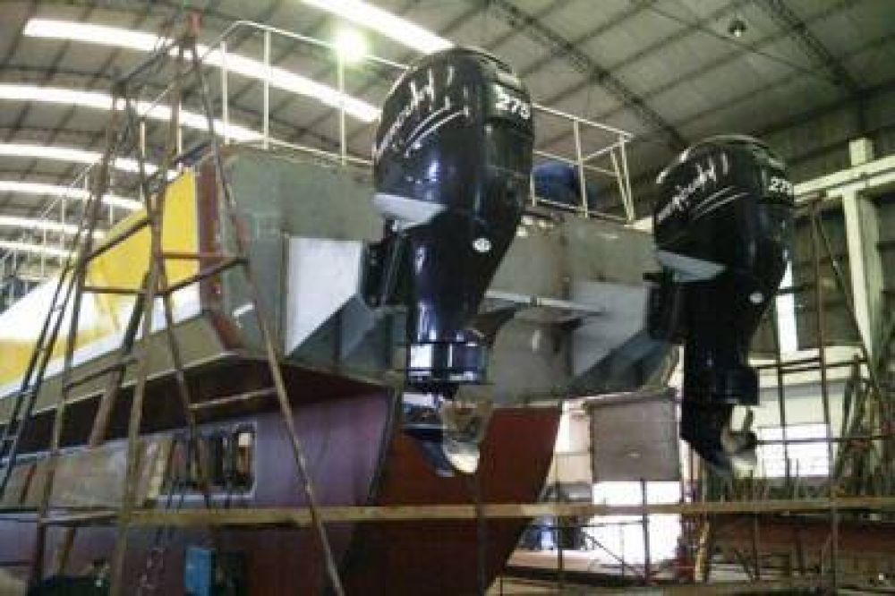 El semisumergible que har� avistajes en Pen�nsula Vald�s est� construido en un 75%