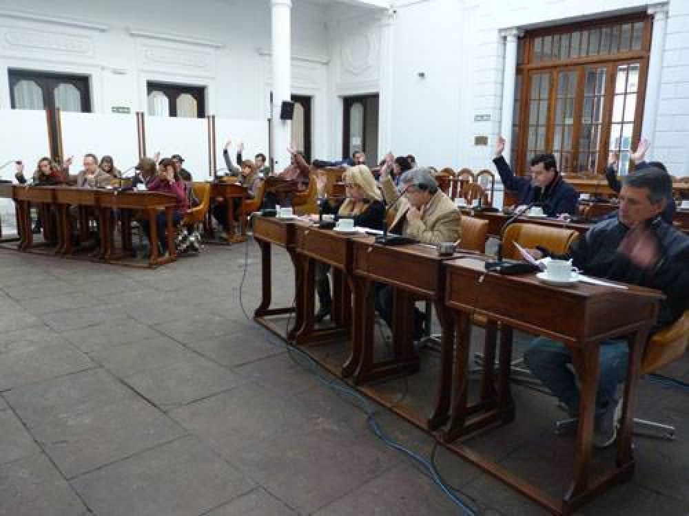 El Concejo Deliberante ratific� convenio de �Argentina Trabaja�: el acuerdo hab�a sido suscrito entre Passaglia y Castagneto