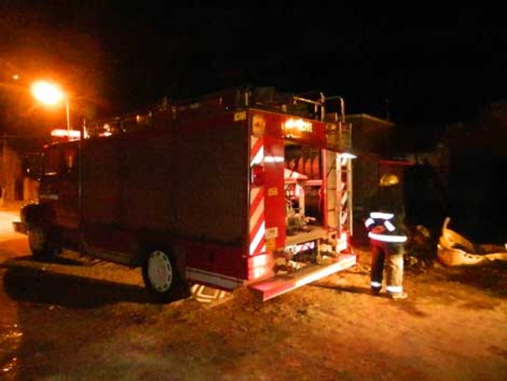 Dos incendios en forma simult�nea 