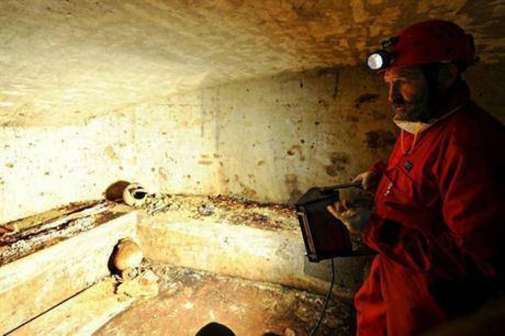 Abren una tumba de la Gioconda en busca de los restos