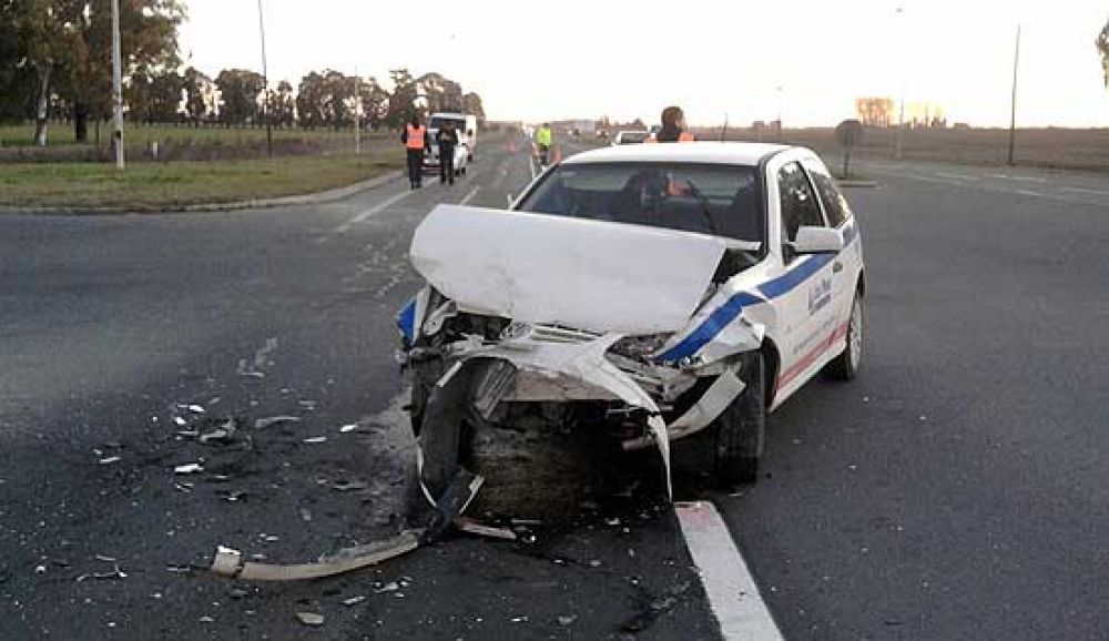 Fuerte choque sobre la ruta 226: un hombre en grave estado