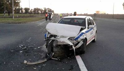 Fuerte choque sobre la ruta 226: un hombre en grave estado