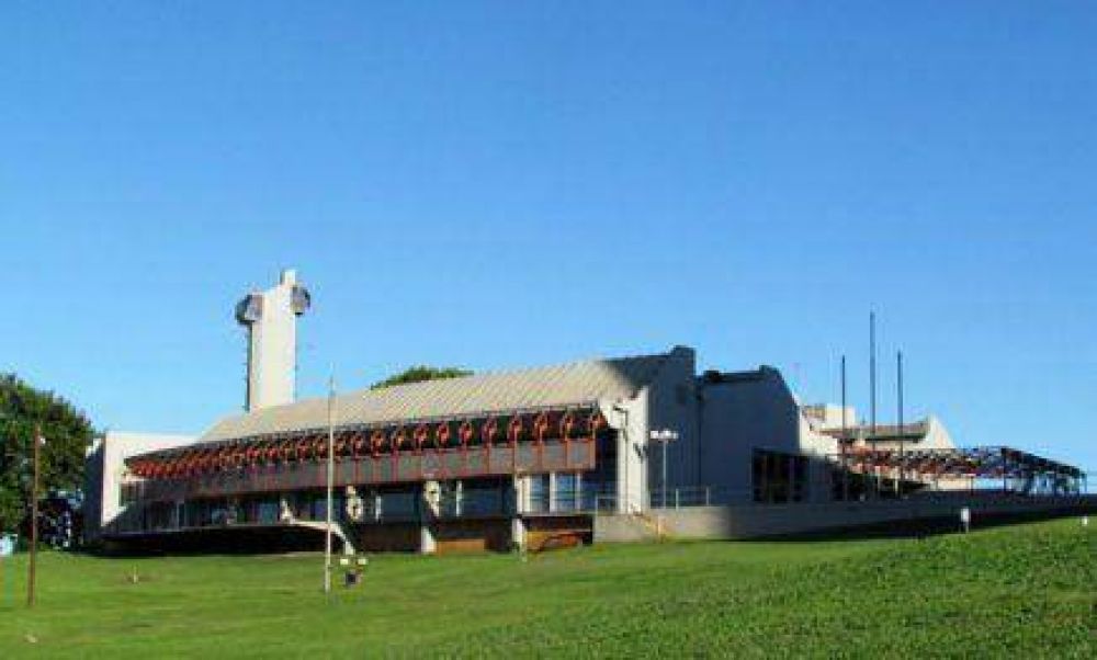 El Centro de Convenciones suspende sus actividades del 9 al 18 de agosto