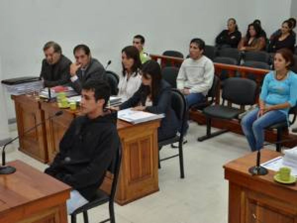 De 4 sospechosos, ninguno fue condenado por un crimen