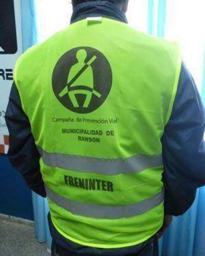 Entregar�n chalecos gratis en la v�a p�blica