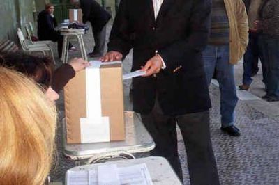 Desde las 8 los juninenses votan para definir candidatos a octubre