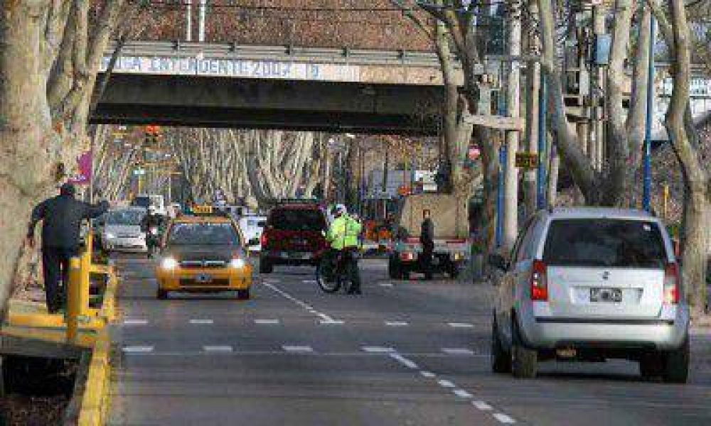 Por la veda, no hubo accidentes graves en la madrugada y hay poco tr�nsito