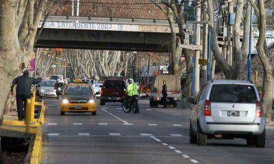 Por la veda, no hubo accidentes graves en la madrugada y hay poco tr�nsito