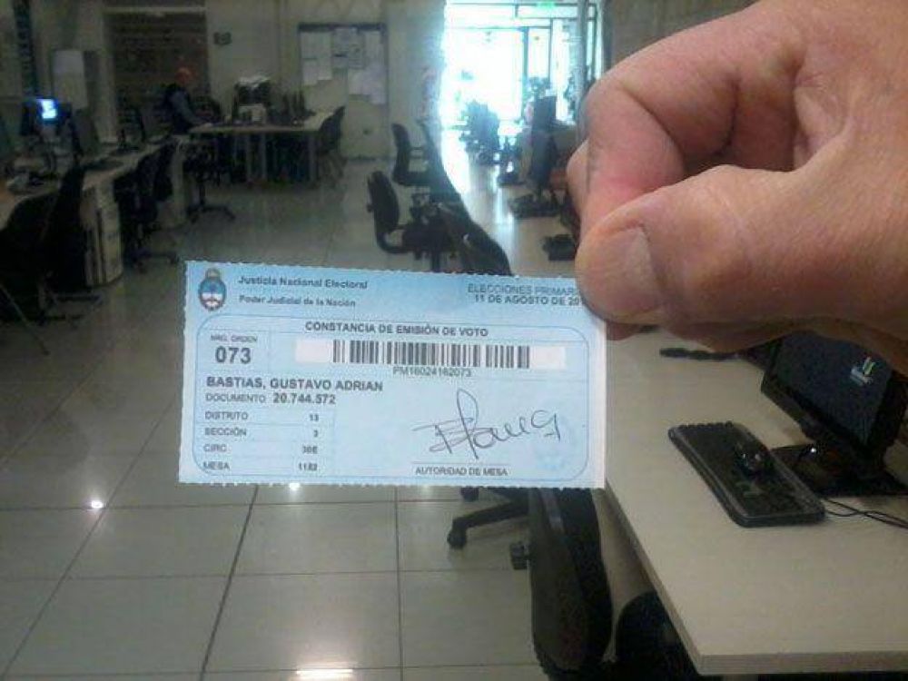 Ya se registran demoras en algunas mesas para emitir el sufragio