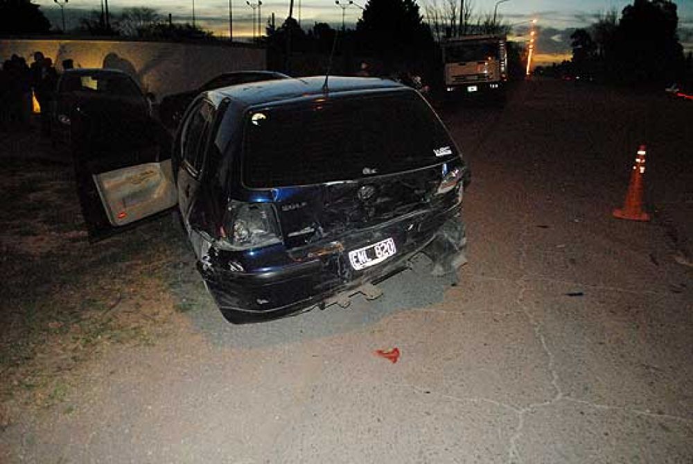 Triple colisi�n en autopista Fortabat